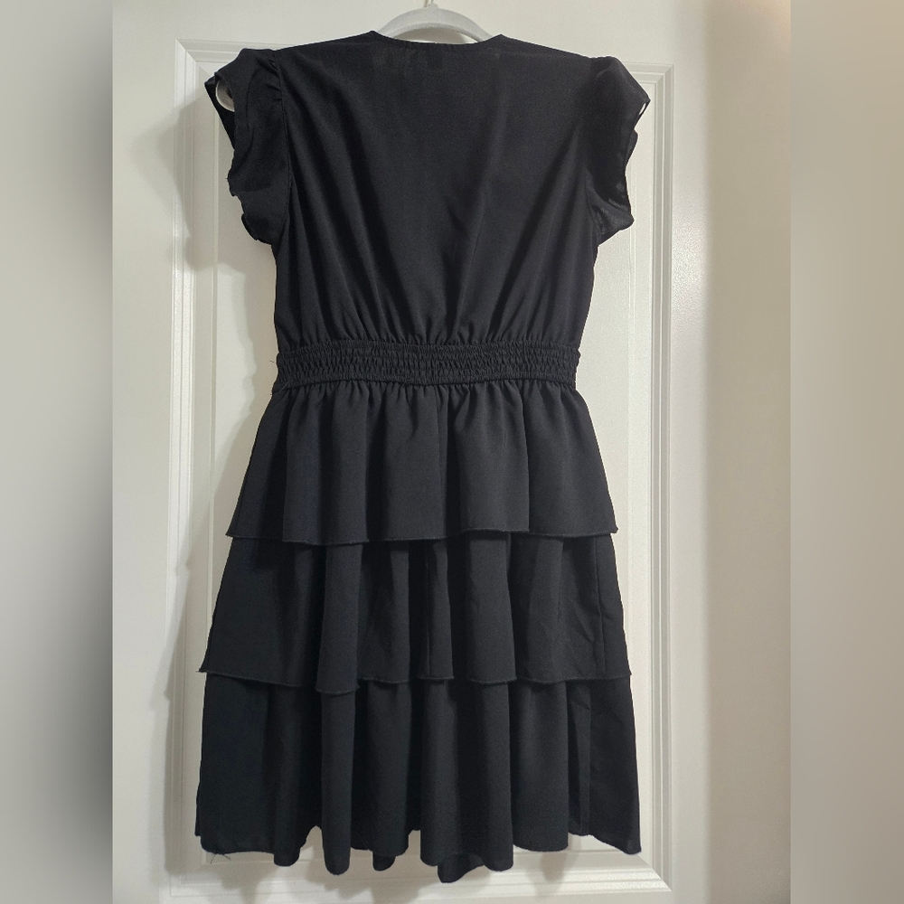 NWOT Fun Black Ruffle Dress - Picture 2 of 6